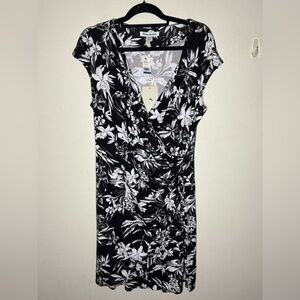 Tommy Bahama Black and White Floral Wrap Dress size XL
